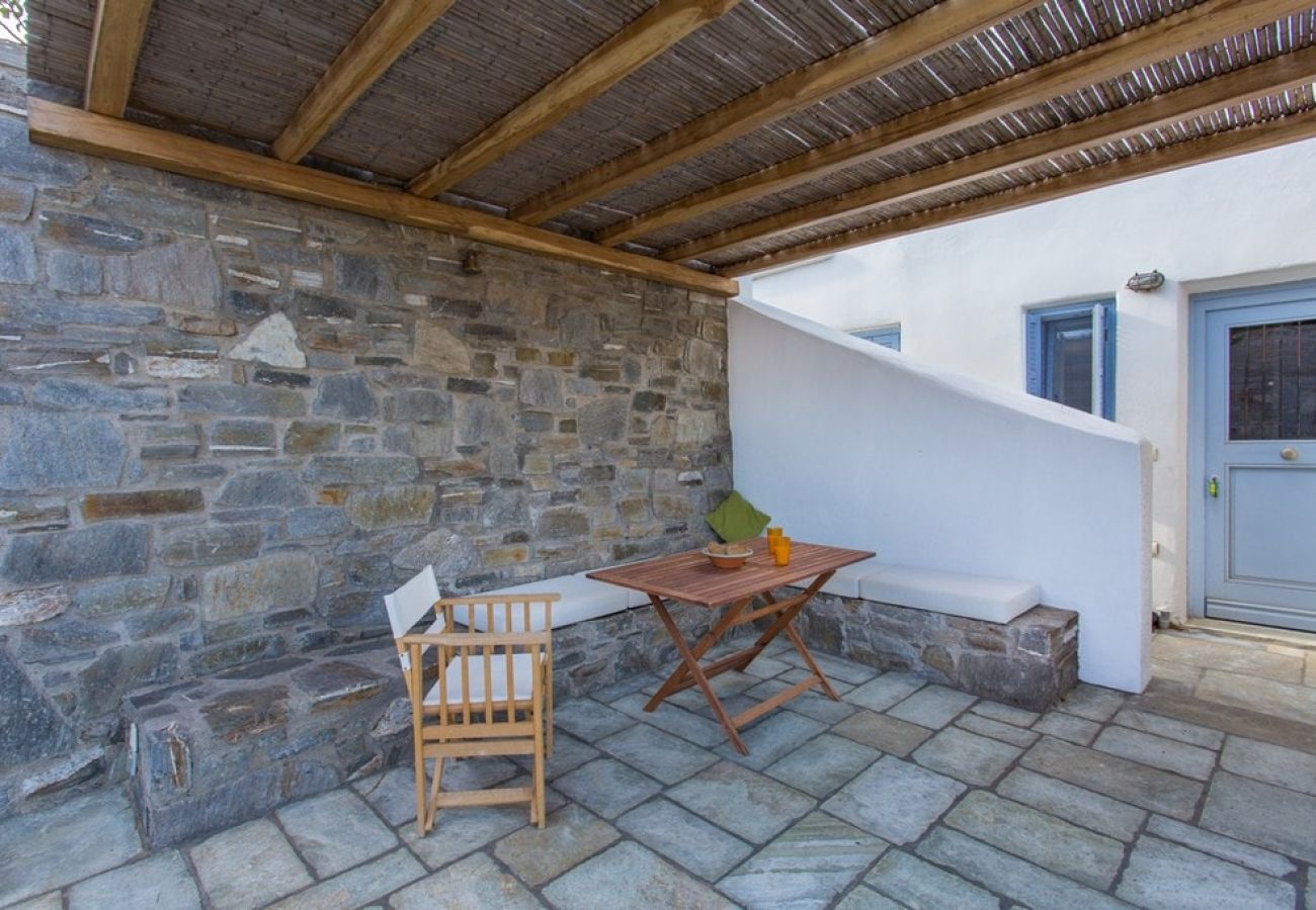 Villa à Ramos - An Amazing Stone Villa-B in Serifos w/Shared Pool