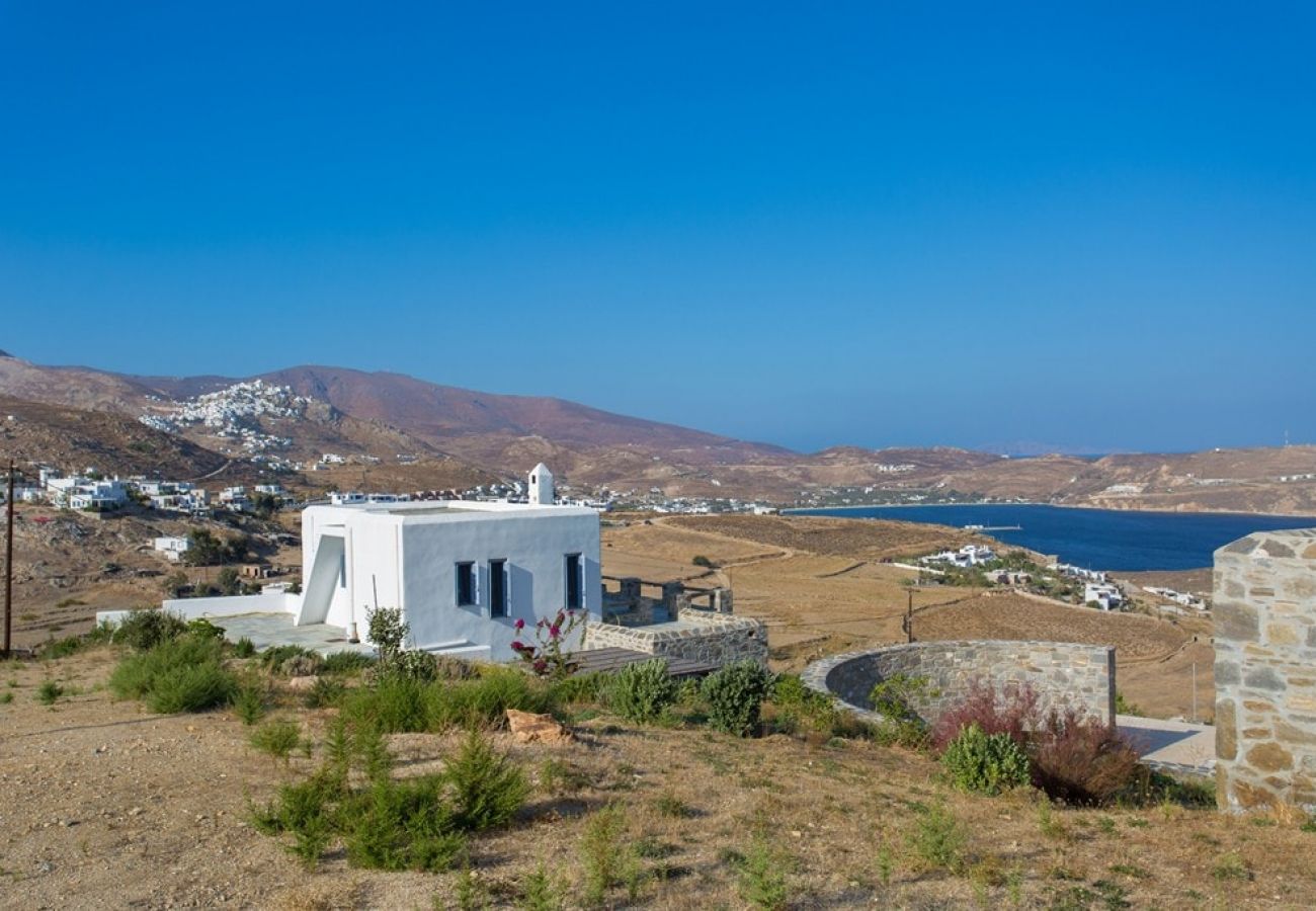 Villa à Ramos - An Amazing Stone Villa-B in Serifos w/Shared Pool