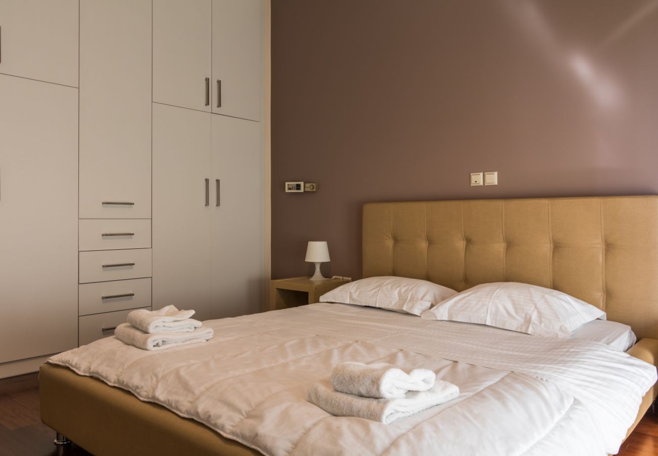 Appartement à Alimos - Amazing 2 bdrm Sea View Holiday Apt 