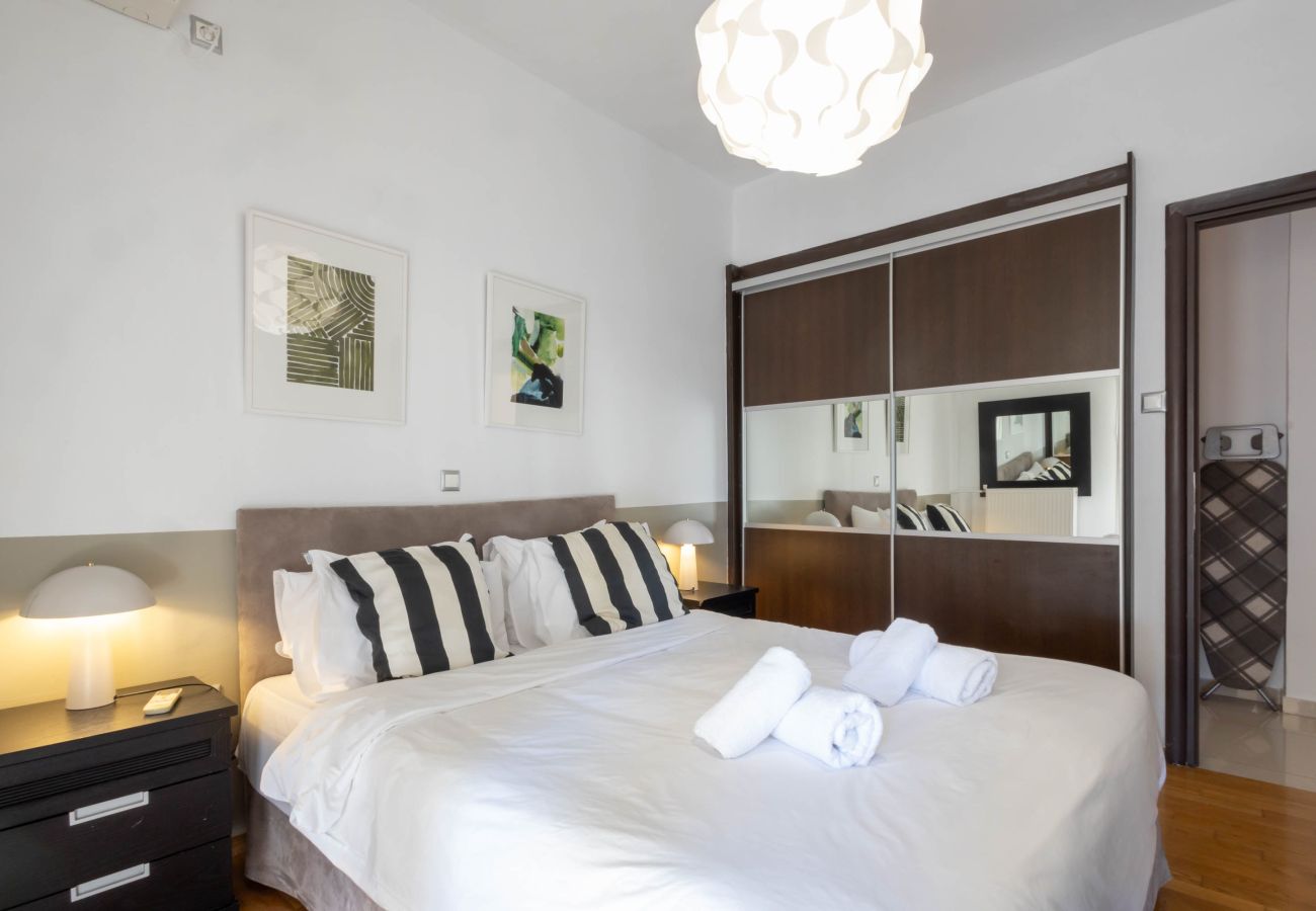 Appartement à Nea Smyrni - Brand New Luxury 2BR Apartment | Renovated June 2026