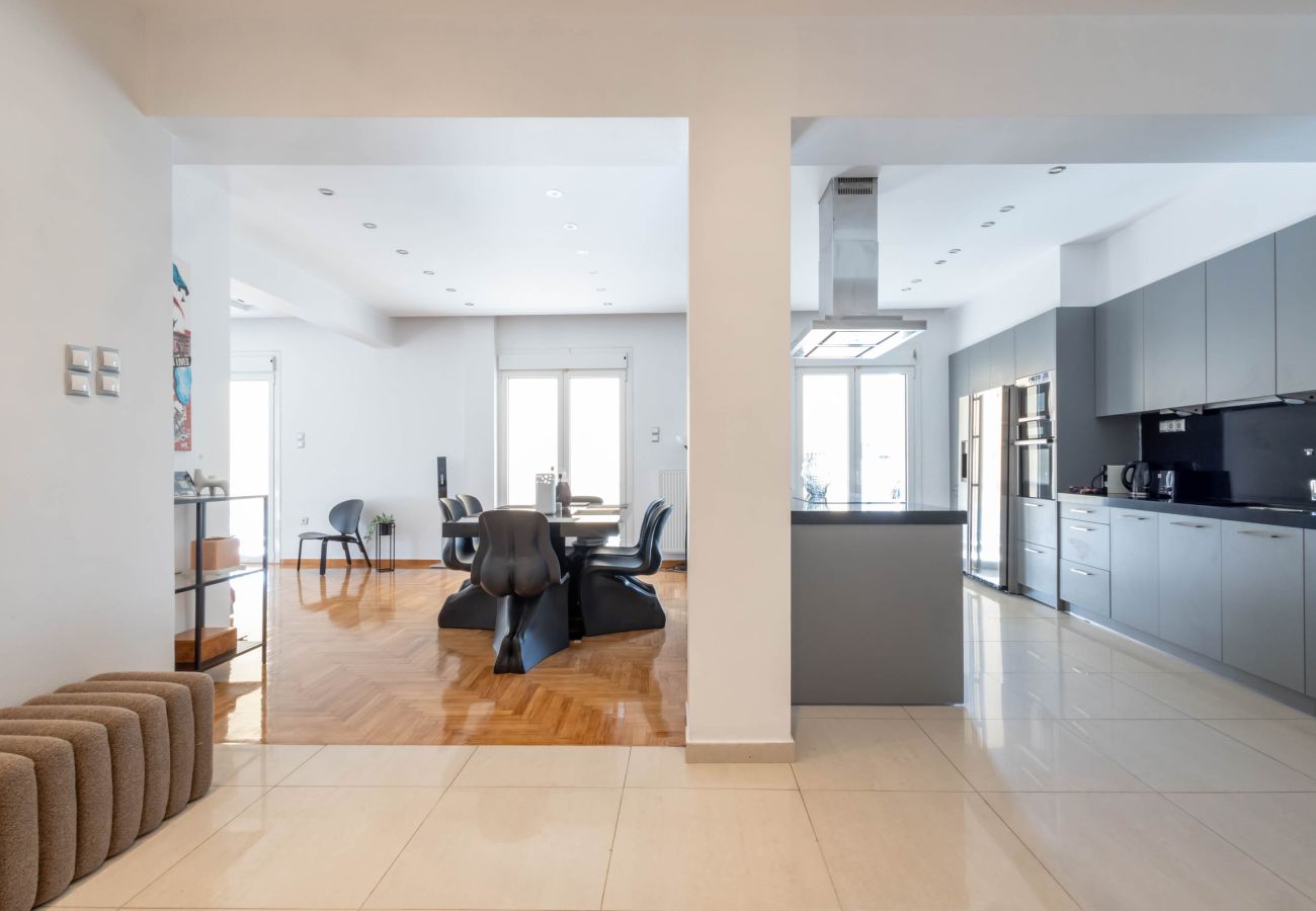 Appartement à Nea Smyrni - Brand New Luxury 2BR Apartment | Renovated June 2026