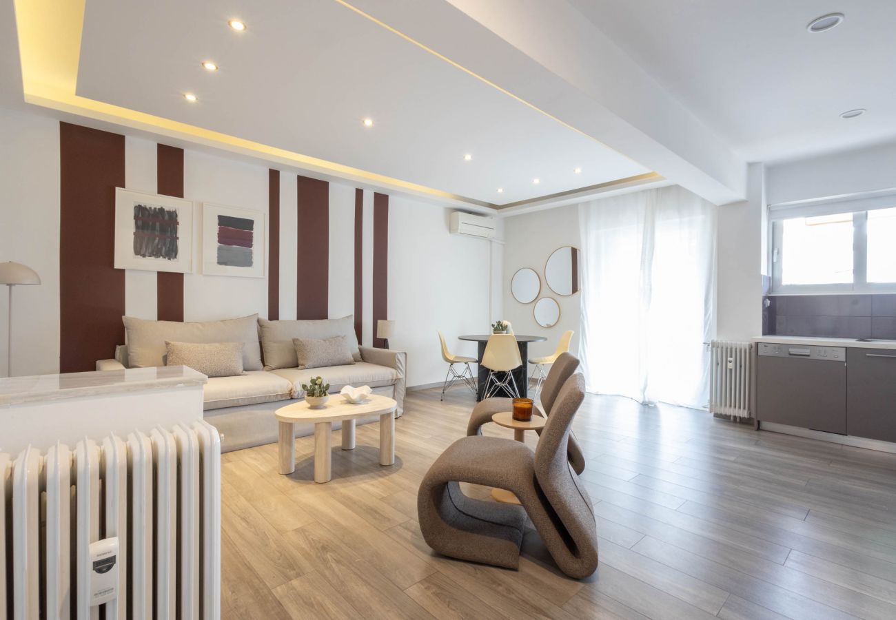 Appartement à Glyfada - An Impressive 2 bdr Apt in Glyfada (ren. June 2026)