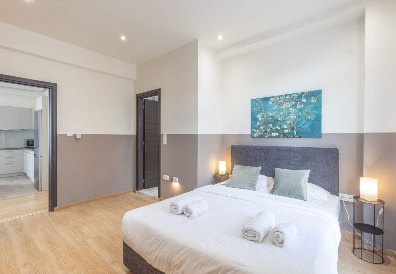 Appartement à Glyfada - Luxurious 3-Bedroom Seaside Retreat | Fully Renovated in 2025