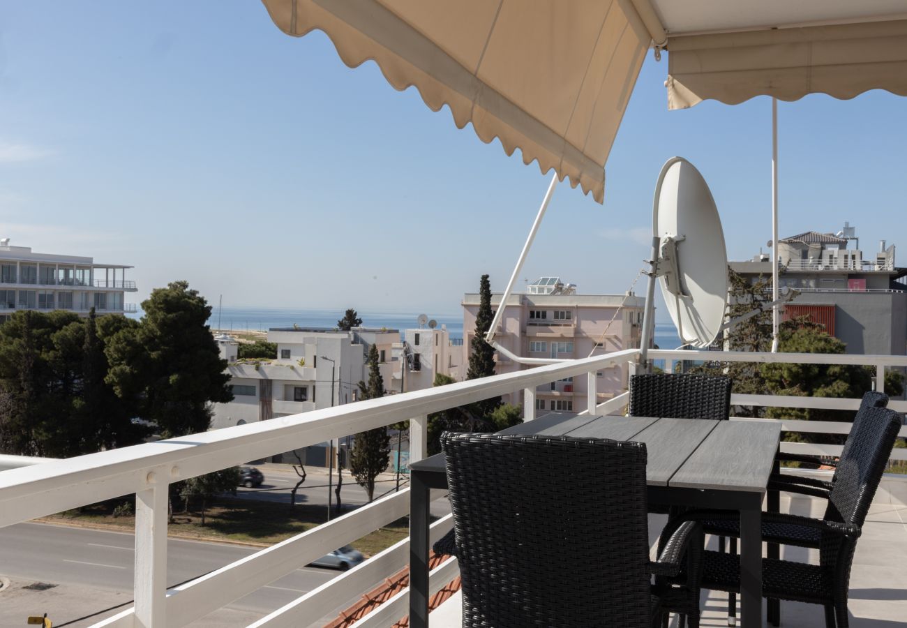 Appartement à Glyfada - Luxurious 3-Bedroom Seaside Retreat | Fully Renovated in 2025
