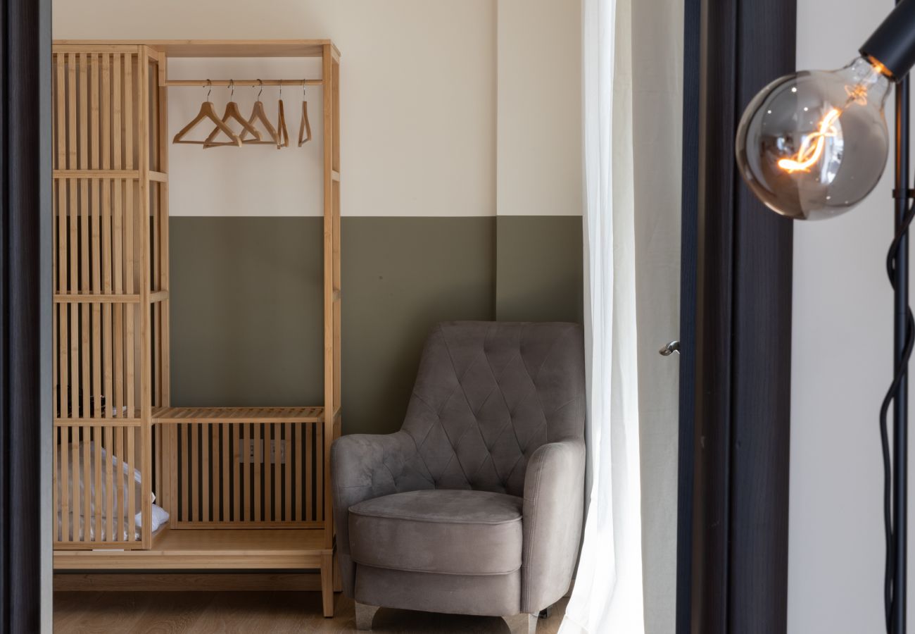 Appartement à Glyfada - Luxurious 3-Bedroom Seaside Retreat | Fully Renovated in 2025