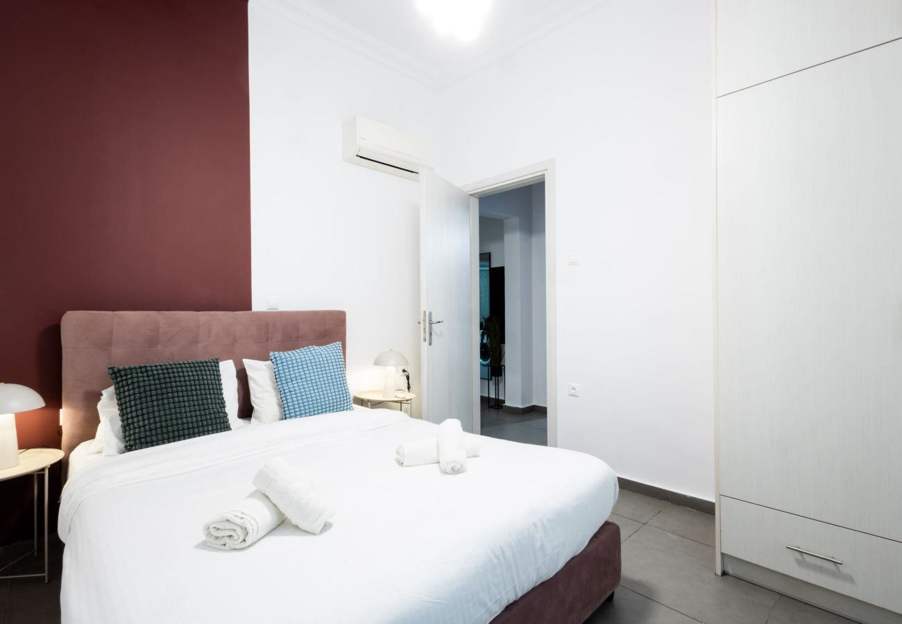Maison à Athens - 4BR House near Acropolis | Roof Garden | 12 Guests and Hot Tub