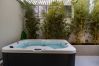Maison à Athens - 4BR House near Acropolis | Roof Garden | 12 Guests and Jacuzzi