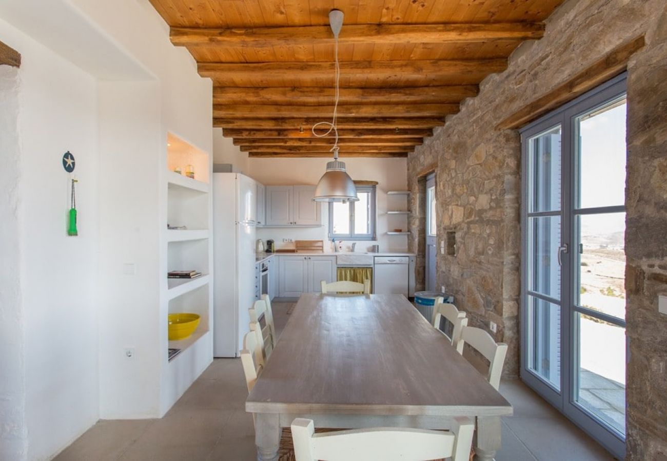 Villa à Ramos - An Amazing Stone Villa-A in Serifos w/shared Pool