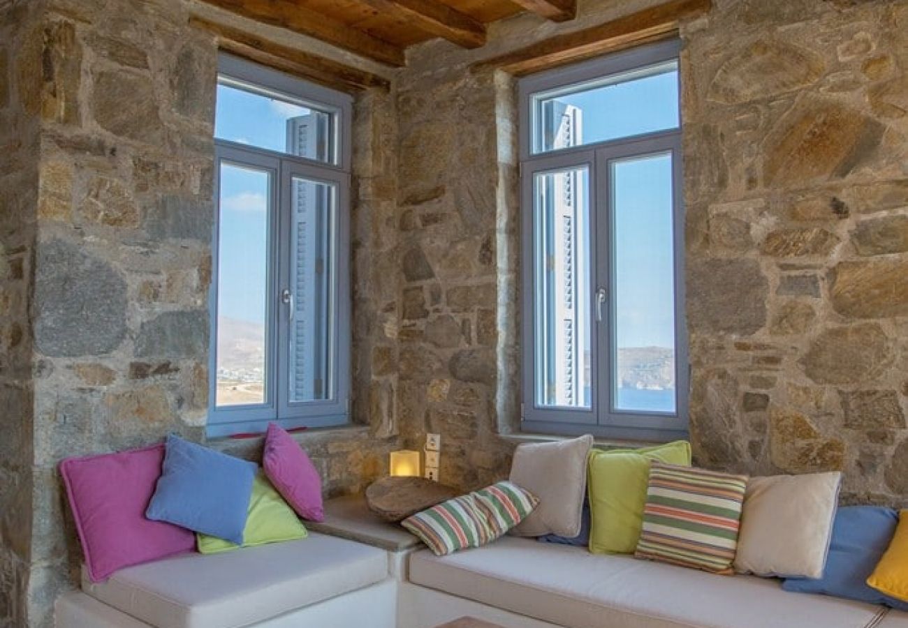 Villa à Ramos - An Amazing Stone Villa-A in Serifos w/shared Pool