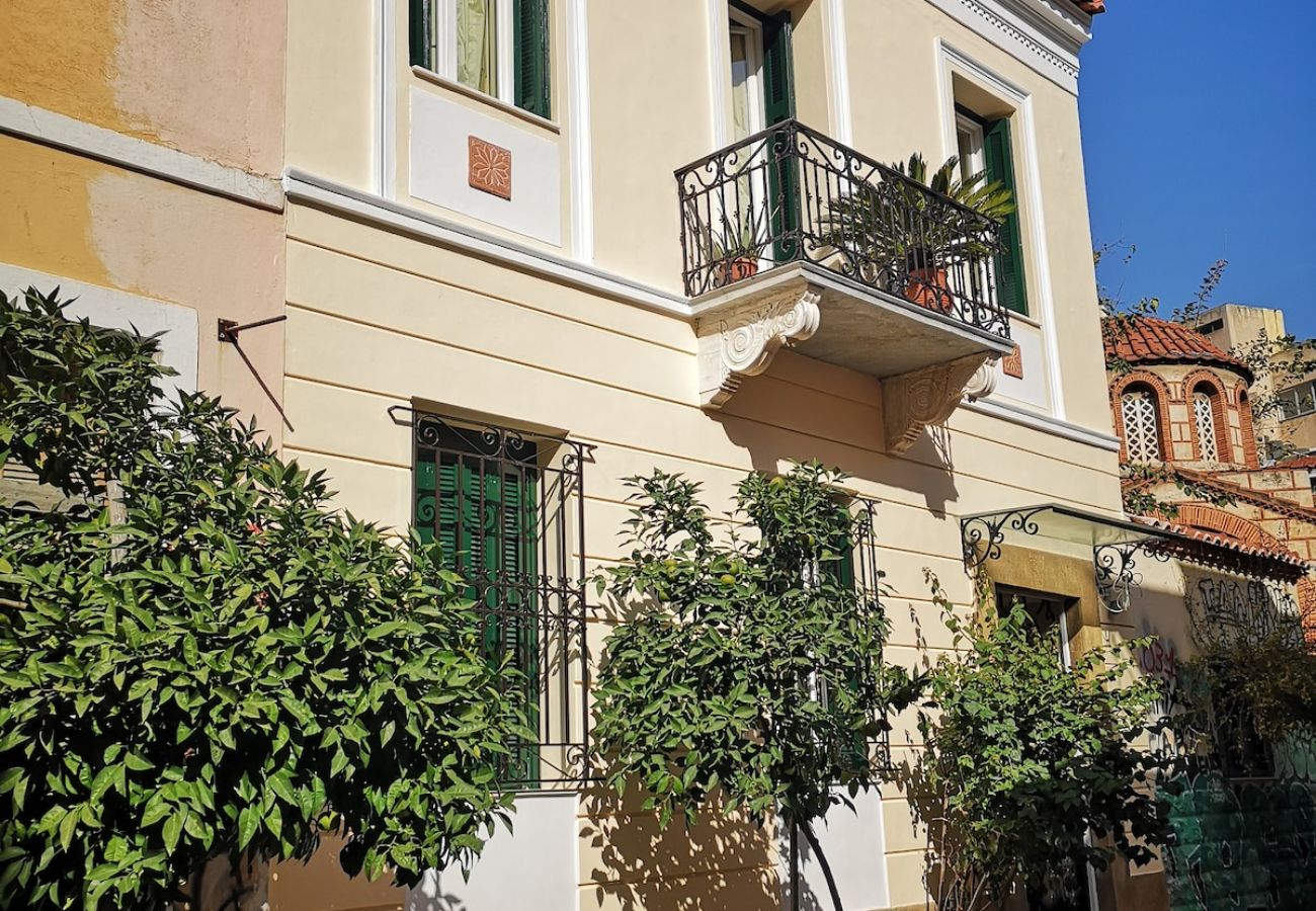 Appartement à Athens - Psyri Neoclassical House w/Yard 