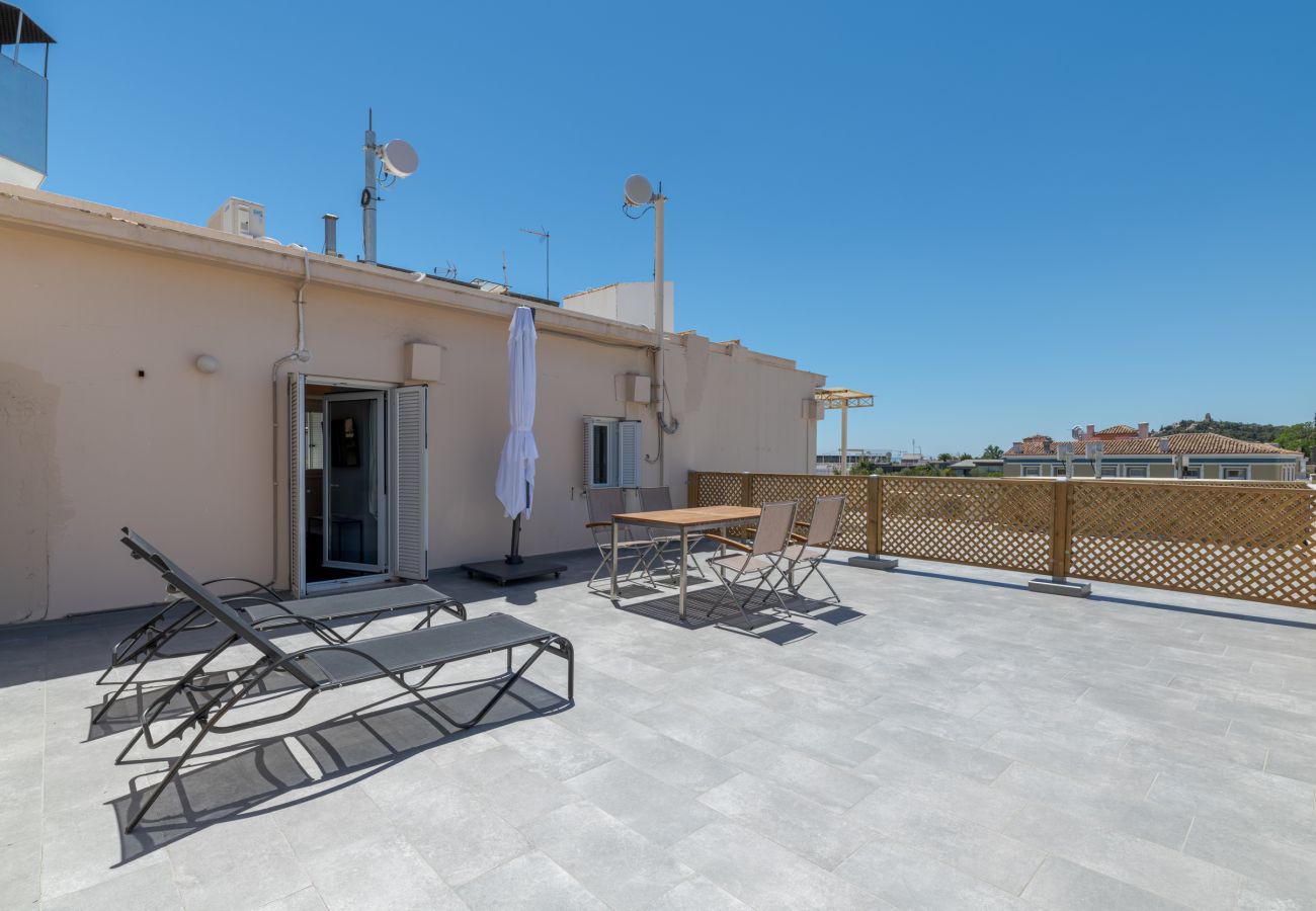 Appartement à Athens - Downtown Cocoon with Roof Deck 