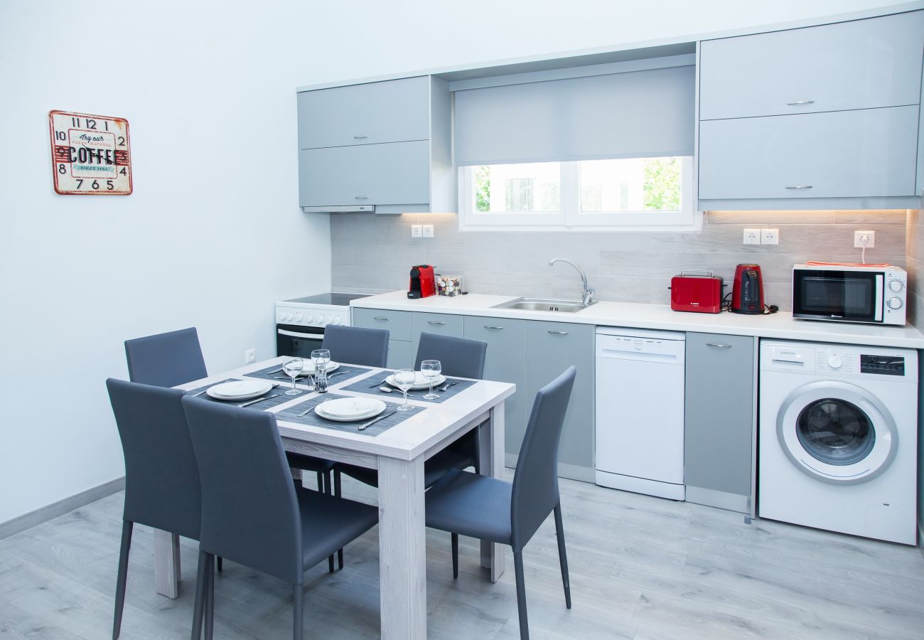 Appartement à Glyfada - Minimal apt in Glyfada with 3 bdrm