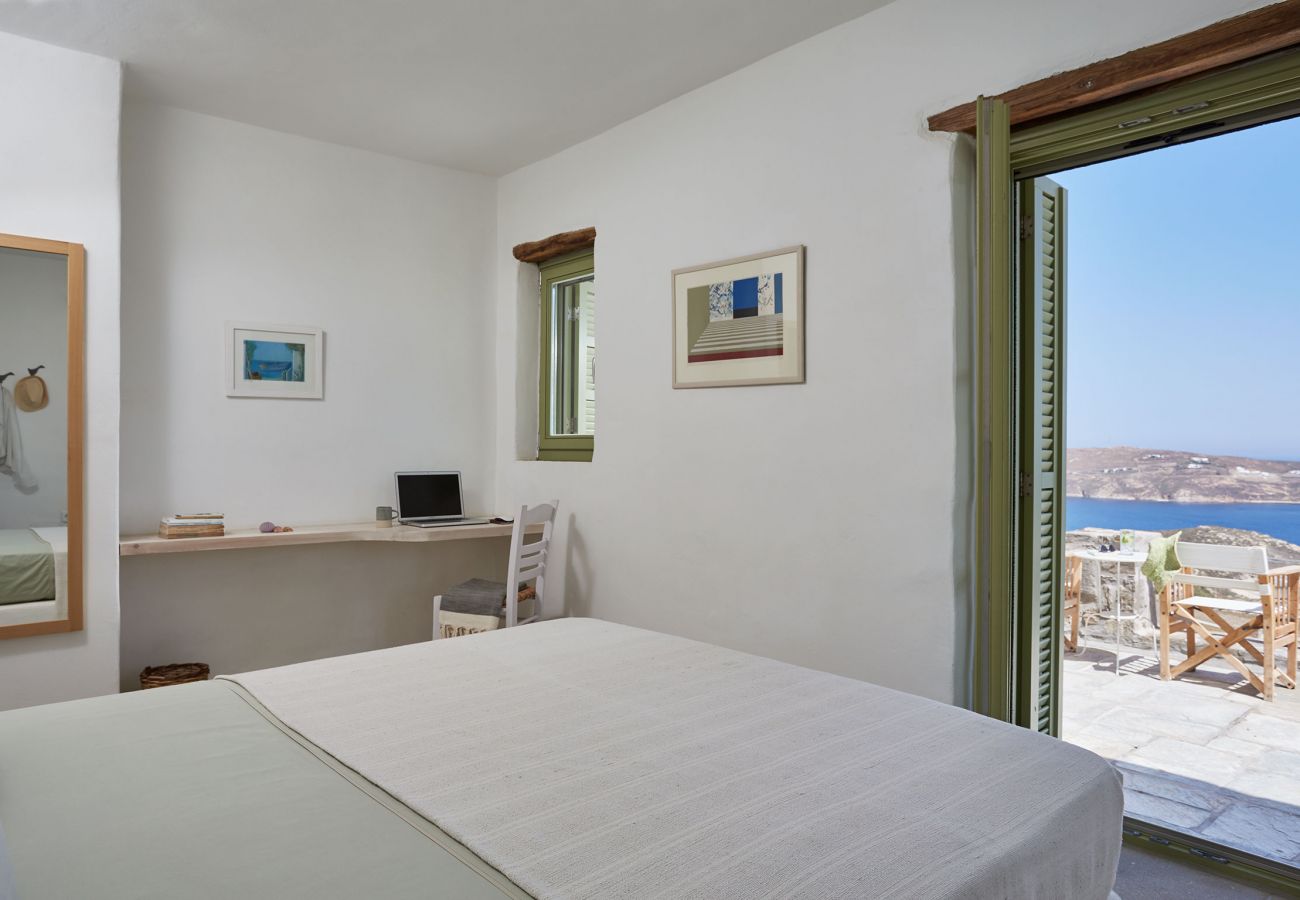 Villa à Ramos -  Spacious 6 bdrm Stone Villa with Pool