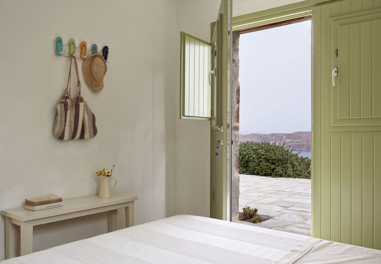 Villa à Ramos -  Spacious 6 bdrm Stone Villa with Pool