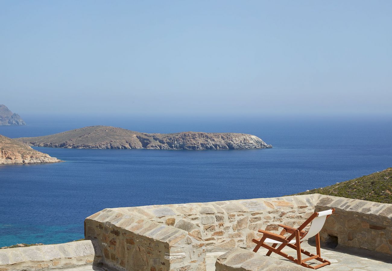 Villa à Ramos -  Spacious 6 bdrm Stone Villa with Pool