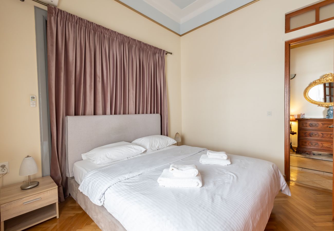 Appartement à Athens - Ideal 4 bdr Apartment in Plaka for 10!