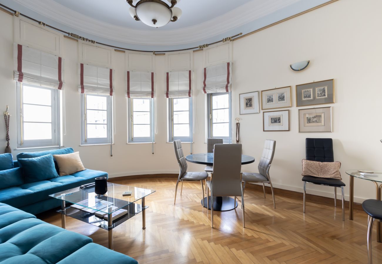 Appartement à Athens - Ideal 4 bdr Apartment in Plaka for 10!