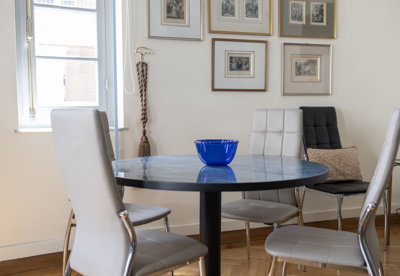 Appartement à Athens - Ideal 4 bdr Apartment in Plaka for 10!