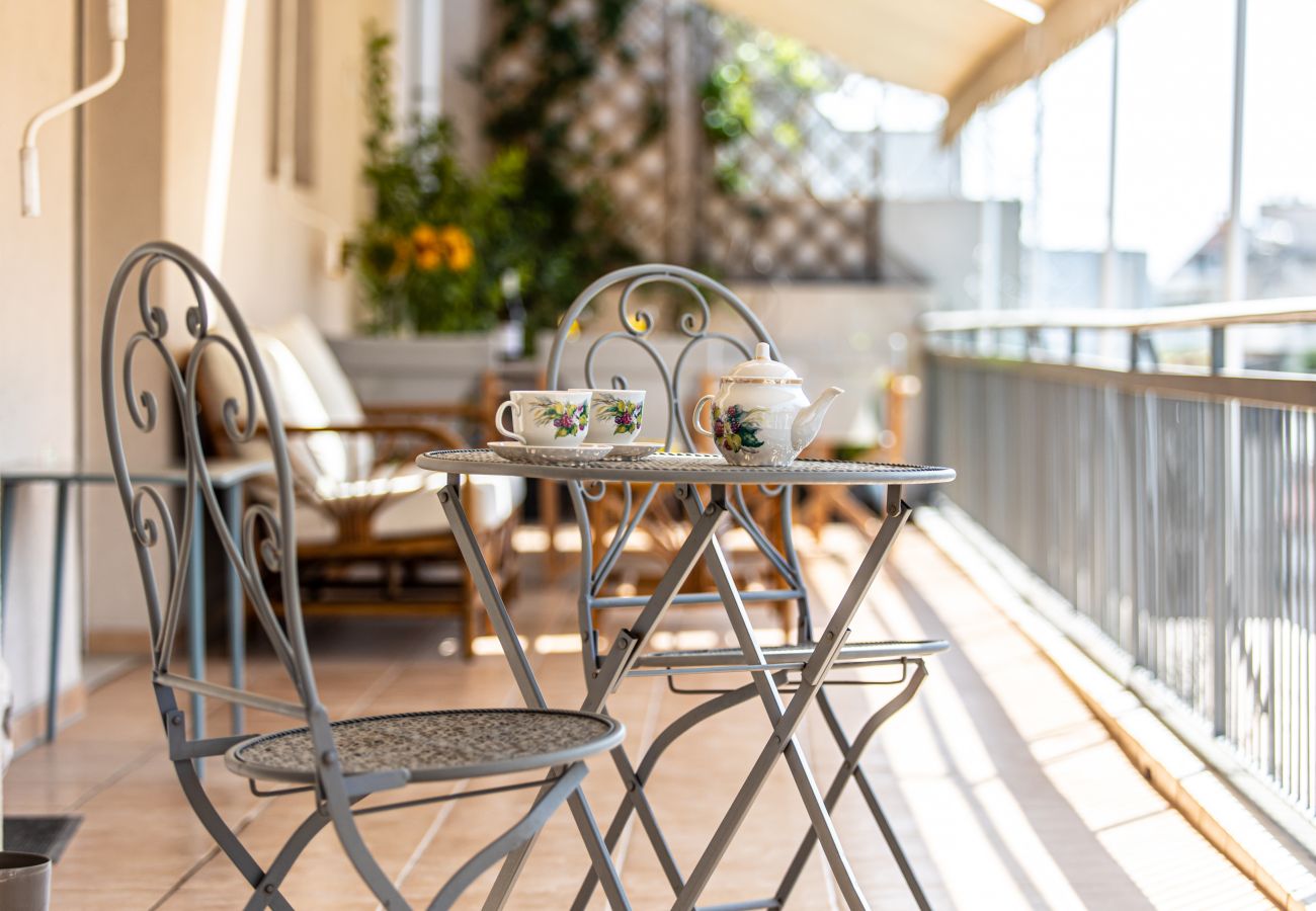 Appartement à Athens - Penthouse Gem w/Outstanding Acropolis View