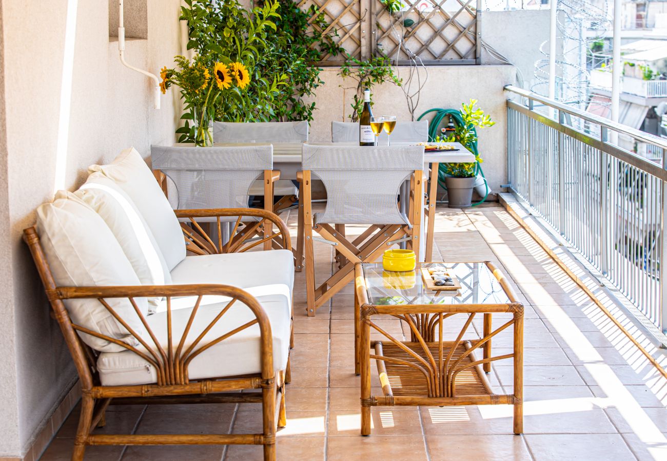 Appartement à Athens - Penthouse Gem w/Outstanding Acropolis View