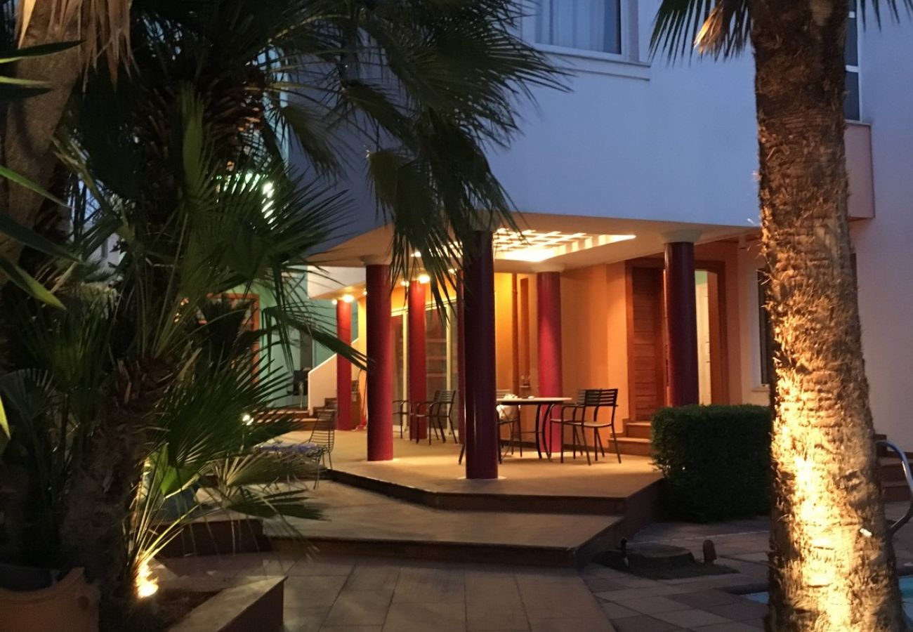 Villa à Glyfada - Villa Bianca