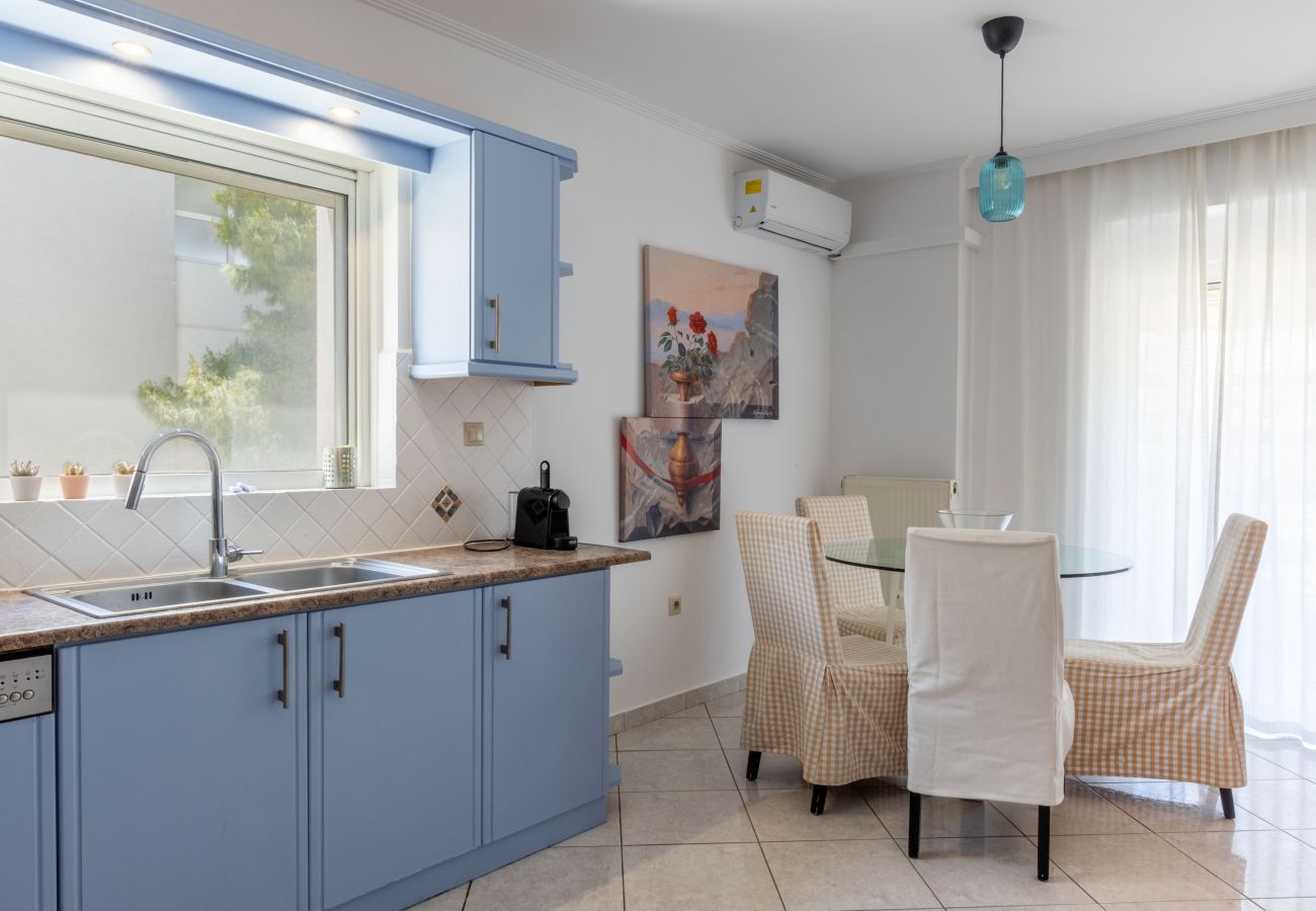 Appartement à Alimos - Luxury and Spacious apt for 8 guests | New features April 2025