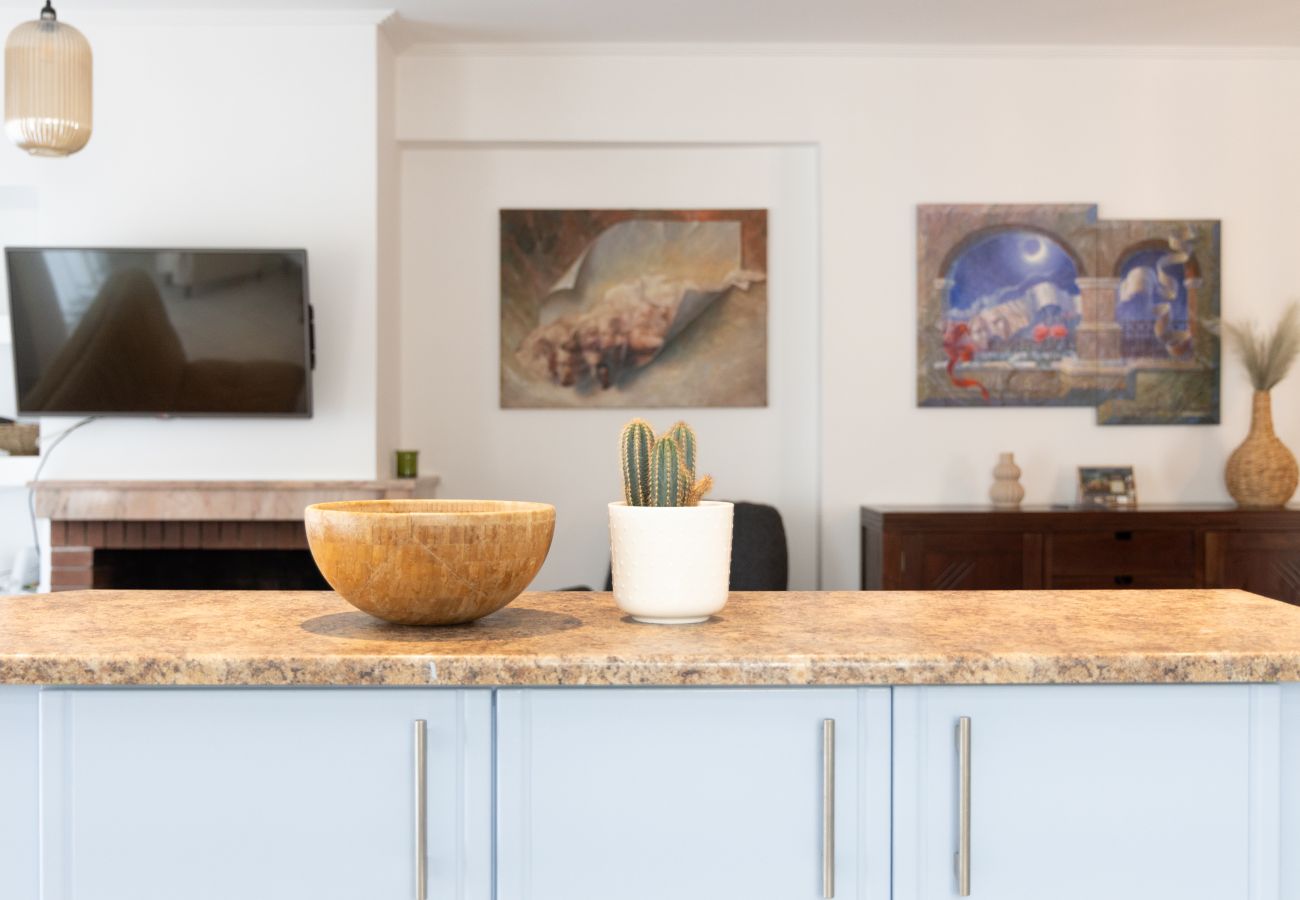 Appartement à Alimos - Luxury and Spacious apt for 8 guests | New features April 2025