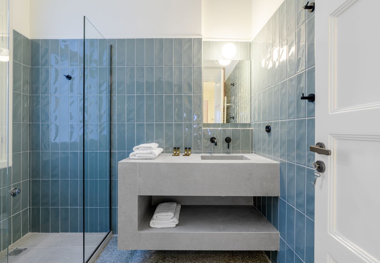 Appartement à Athens - Your 4 bdrm Dream House w/Acropolis View & Jacuzzi