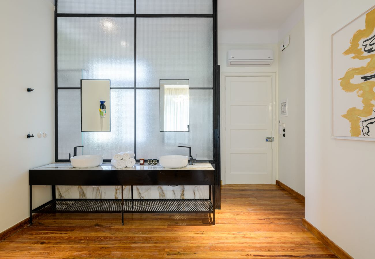 Appartement à Athens - Your 4 bdrm Dream House w/Acropolis View & Jacuzzi