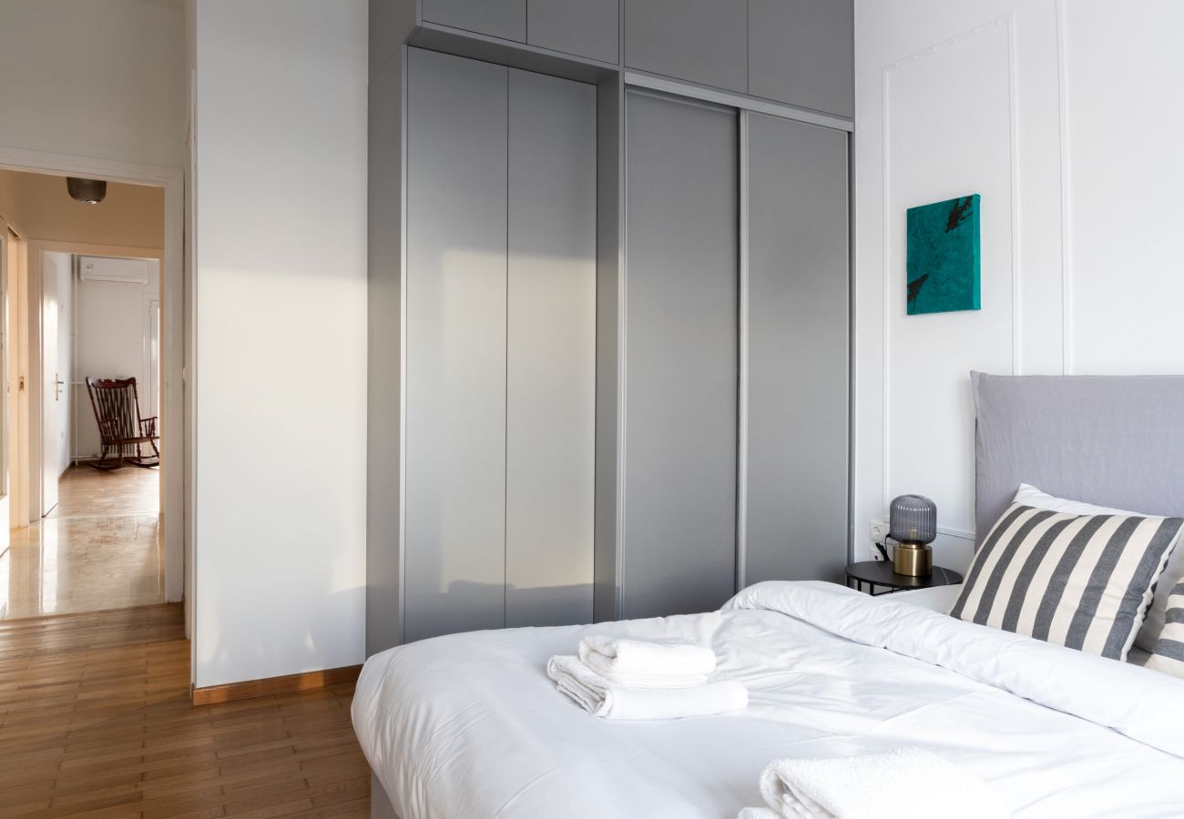 Appartement à Glyfada - Charming Seaside Apartment | Elegant 2BR in Glyfada