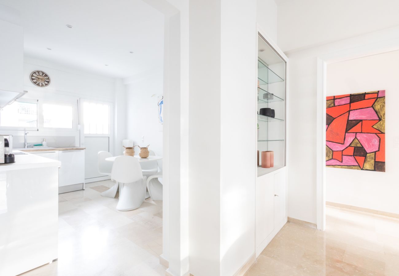 Appartement à Glyfada - Charming Seaside Apartment | Elegant 2BR in Glyfada
