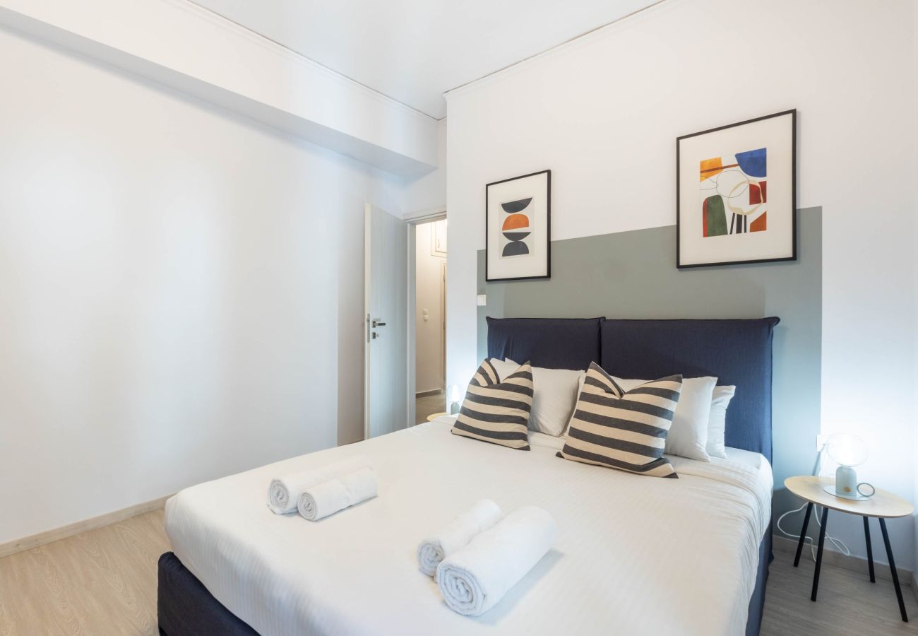 Appartement à Athens - Sunlit Serenity: Cozy 1bdrm Escape in Athens