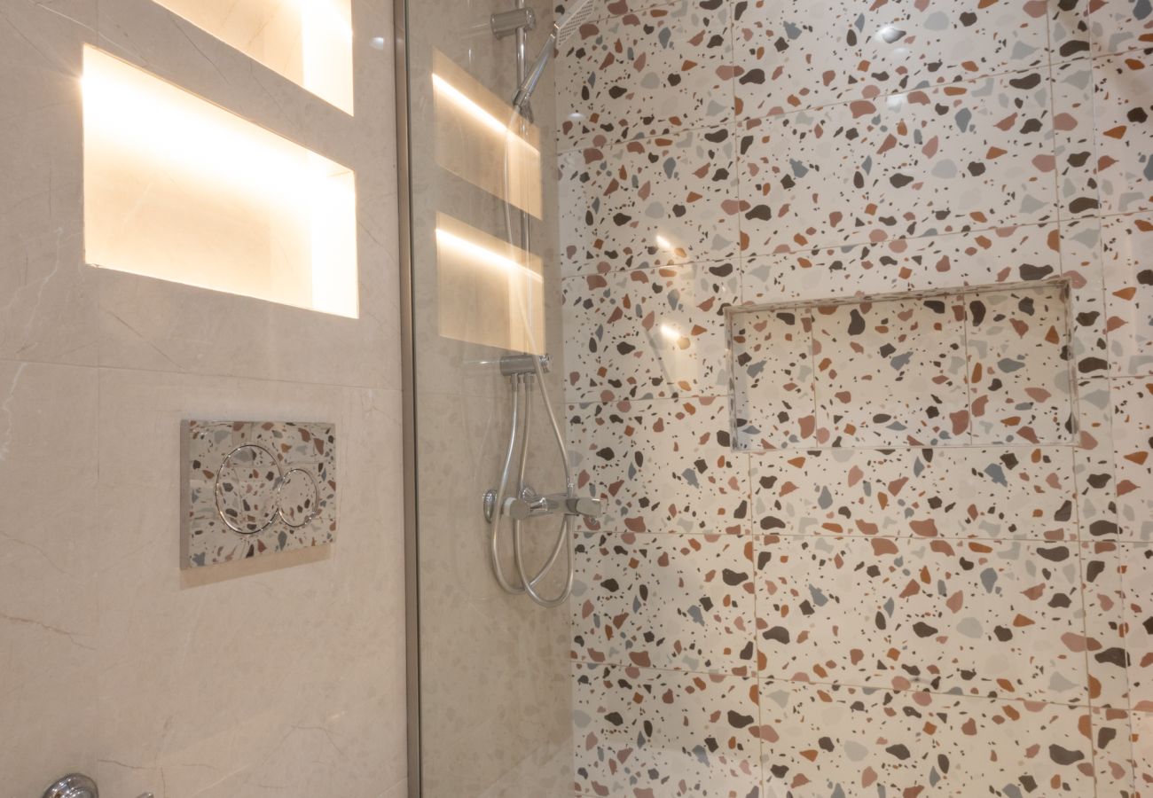 Appartement à Palaio Faliro -  Seaside Elegance | Brand New 2BD Luxury Stay