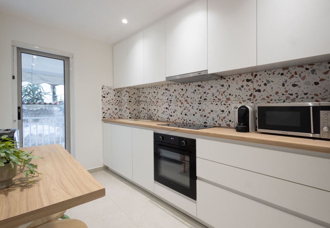 Appartement à Palaio Faliro -  Seaside Elegance | Brand New 2BD Luxury Stay