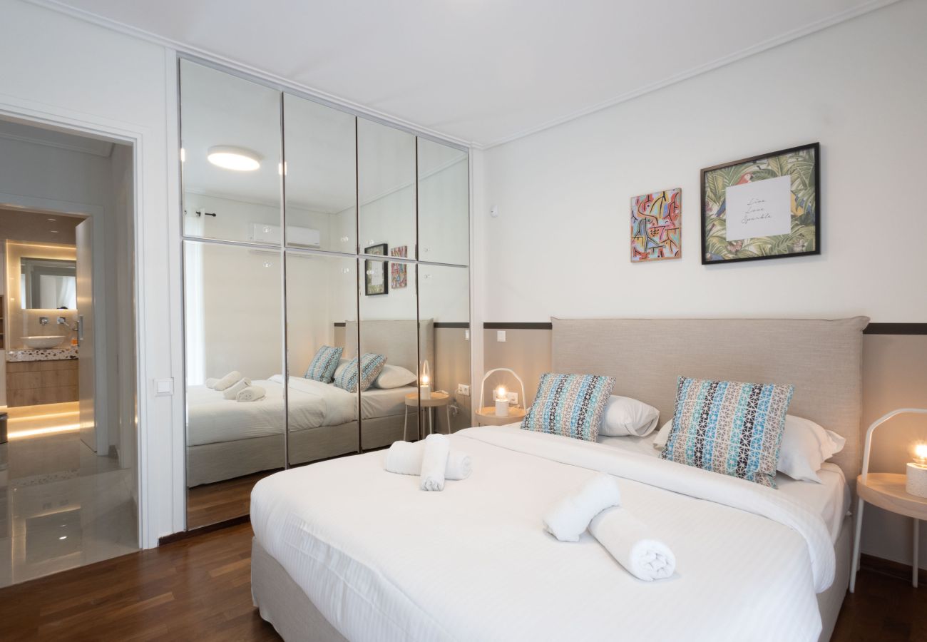 Appartement à Palaio Faliro -  Seaside Elegance | Brand New 2BD Luxury Stay