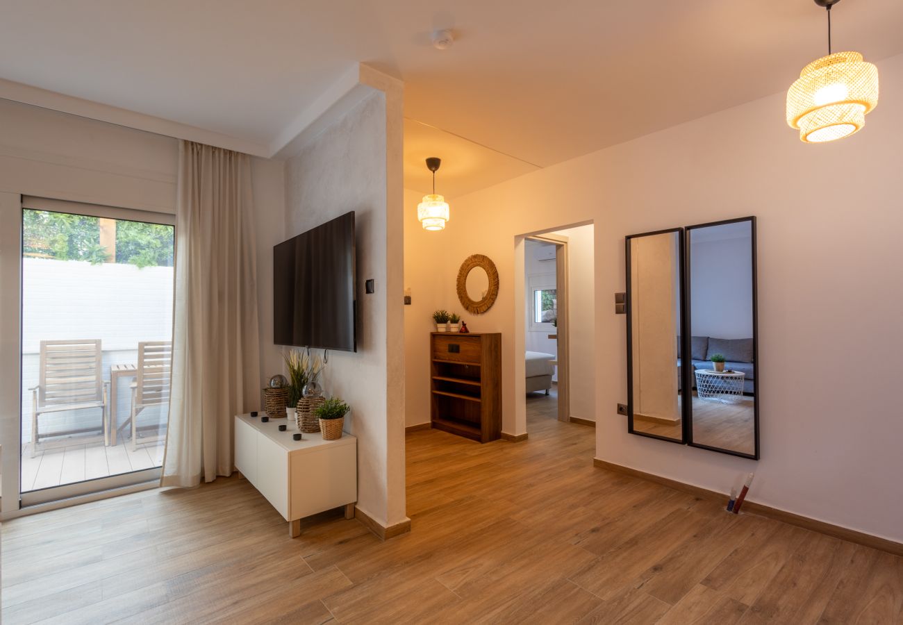 Maison à Agia Paraskevi - The Secret Garden Stay