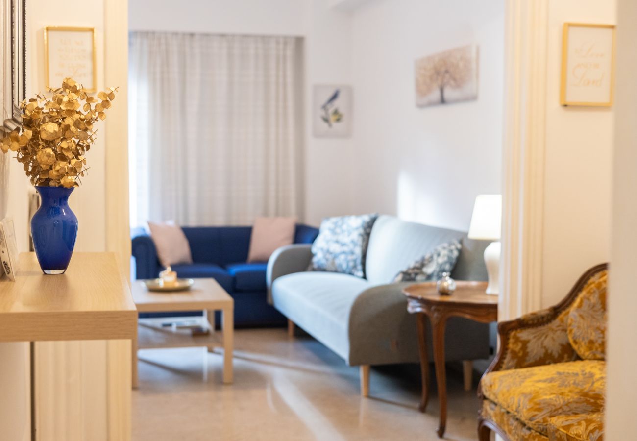Appartement à Vyronas - Comfort Apartment with 2 Bedrooms