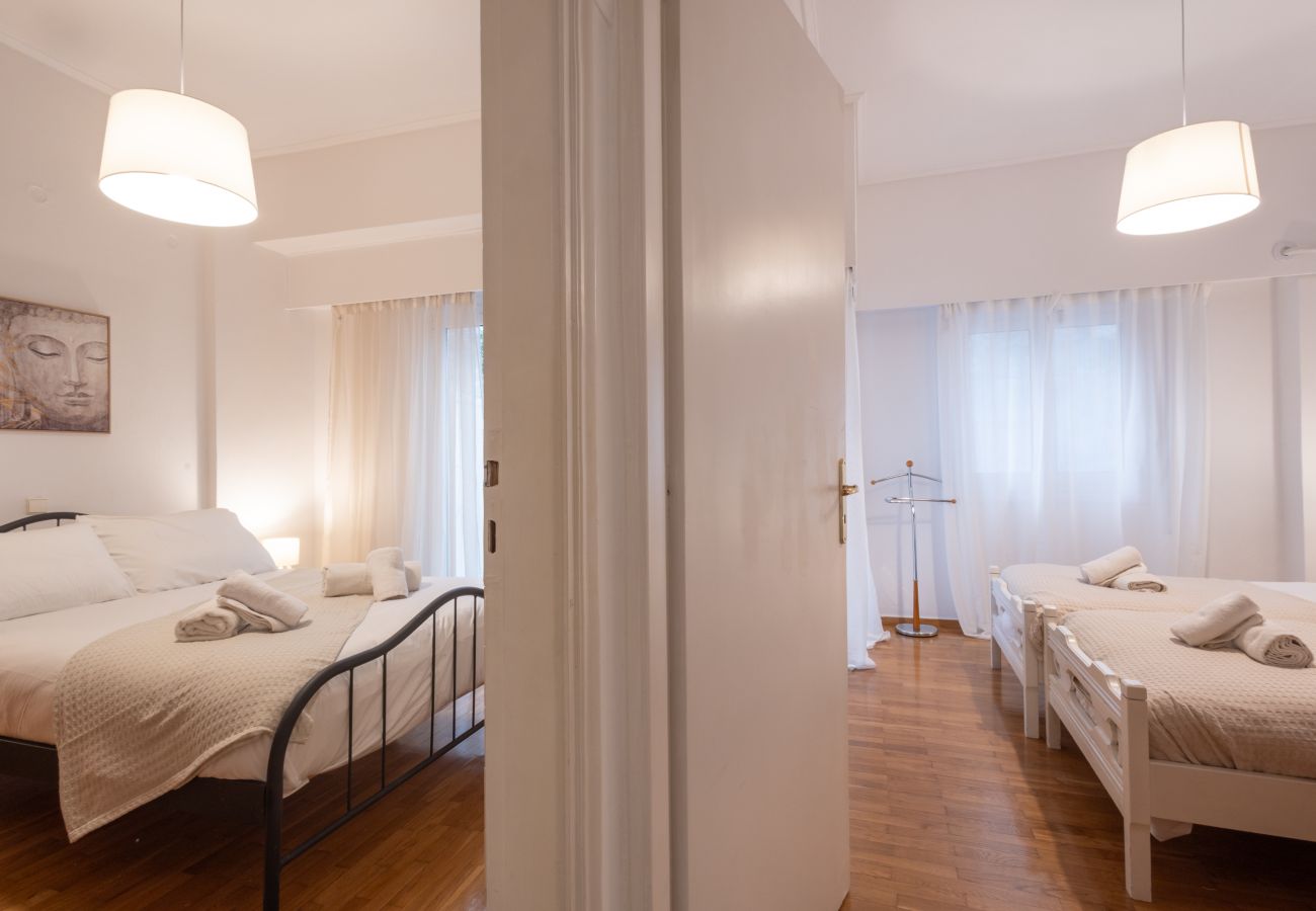 Appartement à Vyronas - Comfort Apartment with 2 Bedrooms