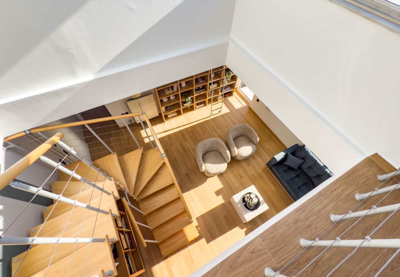 Appartement à Athens - Acropolis Sky Retreat | Jacuzzi & 3BR Maisonette