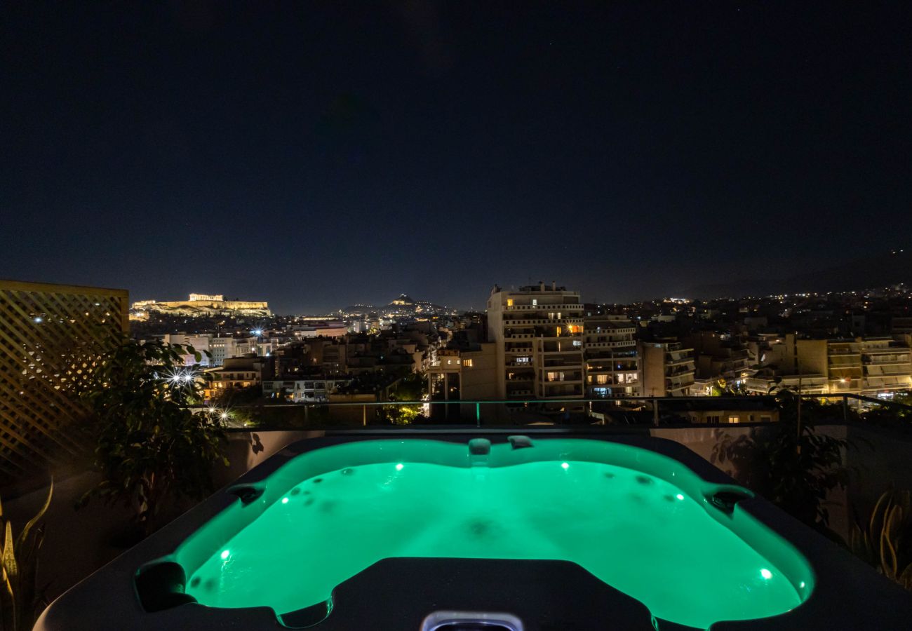 Appartement à Athens - Acropolis Sky Retreat | Jacuzzi & 3BR Maisonette