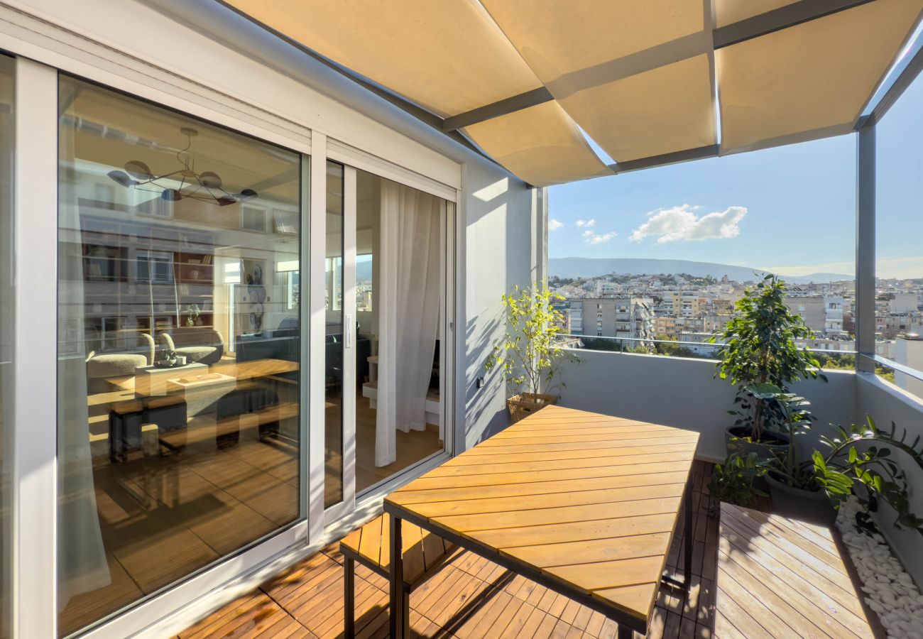 Appartement à Athens - Acropolis Sky Retreat | Jacuzzi & 3BR Maisonette