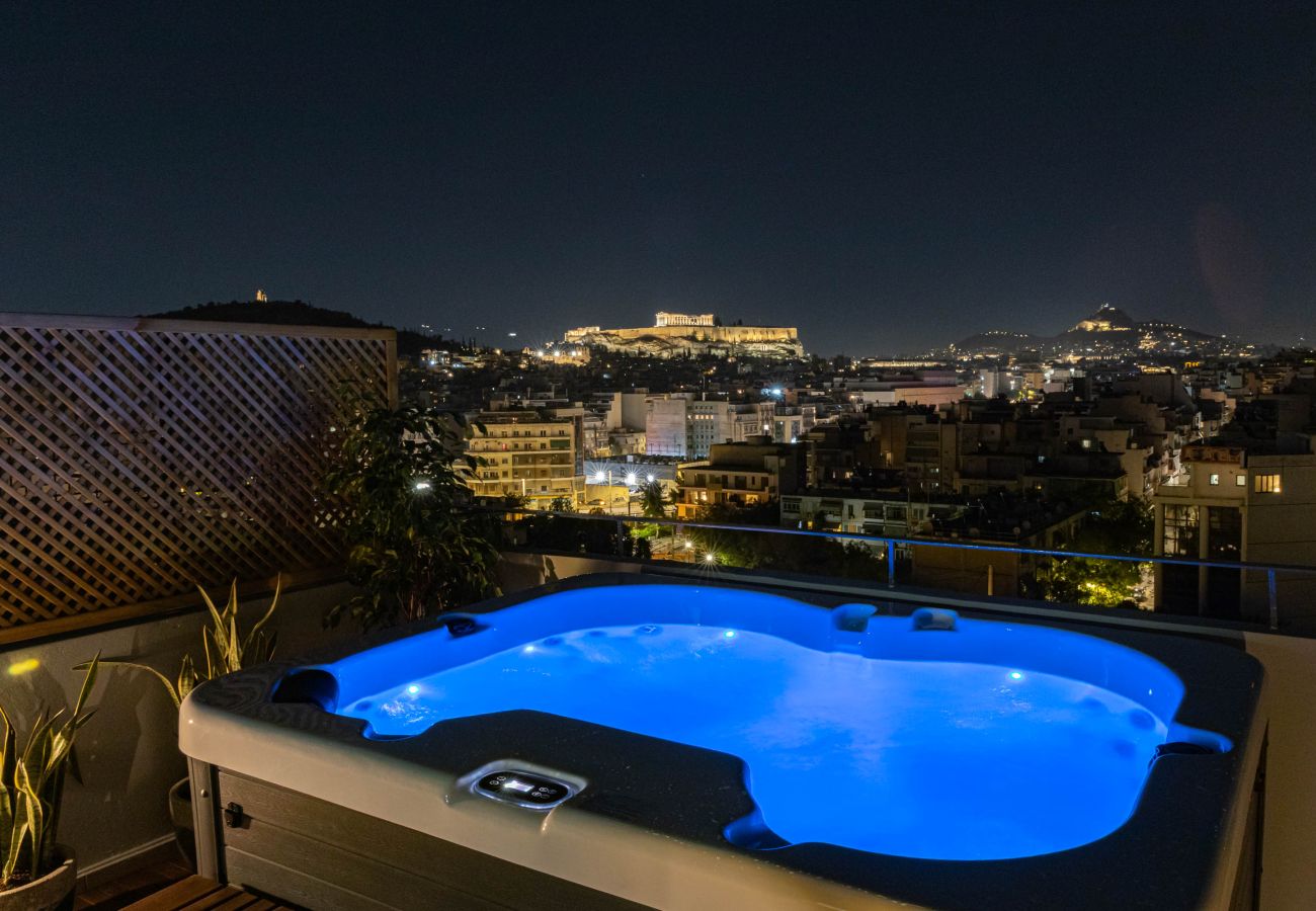 Appartement à Athens - Acropolis Sky Retreat | Jacuzzi & 3BR Maisonette