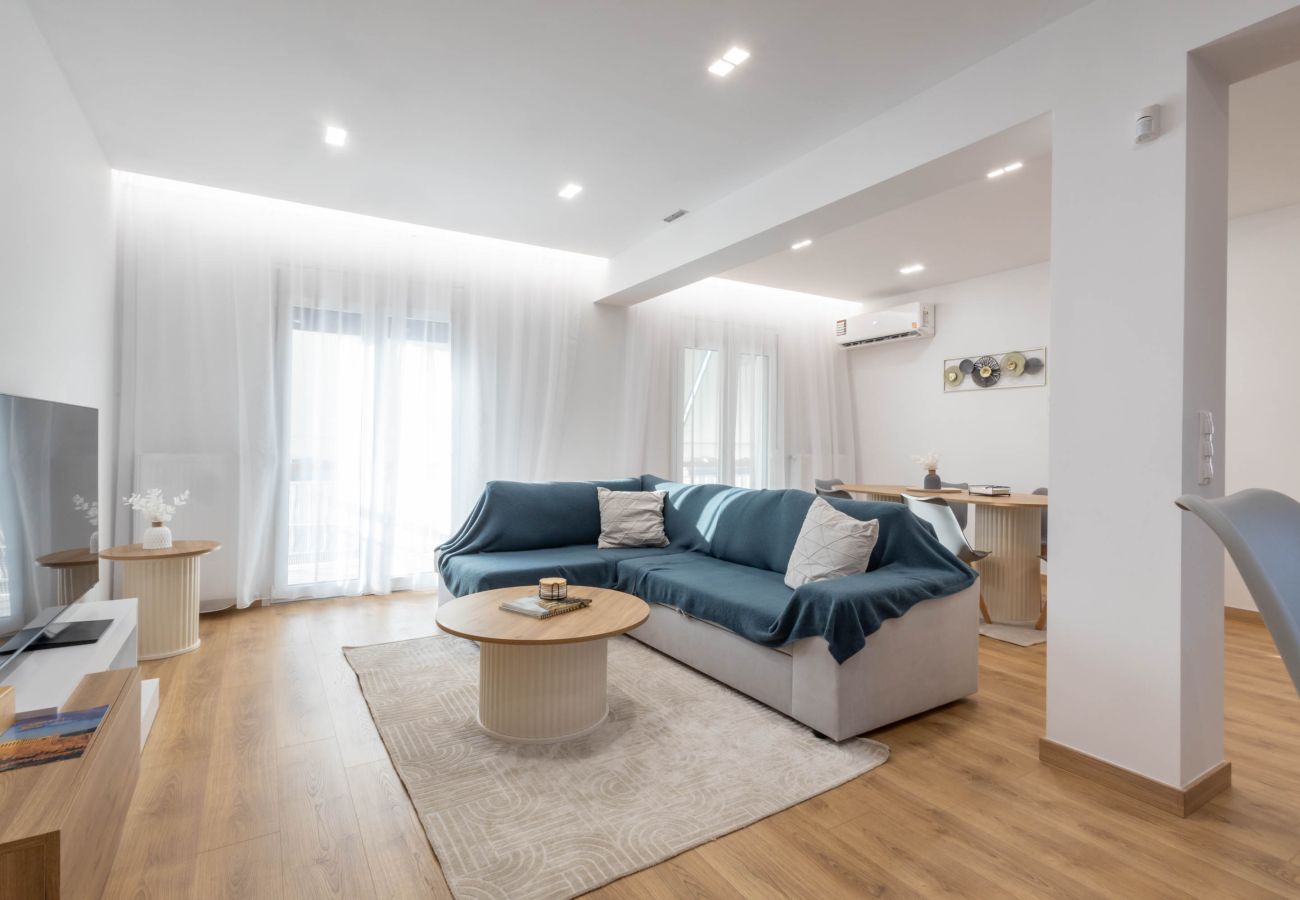 Appartement à Kallithea - Sunlit Charm | Modern 2BR Apartment with High-Speed WiFi