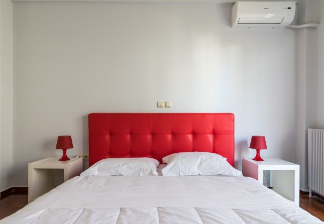 Apartment in Alimos - Amazing 2 bdrm Sea View Holiday Apt  Apartment in Alimos - Amazing 2 bdrm Sea View Holiday Apt