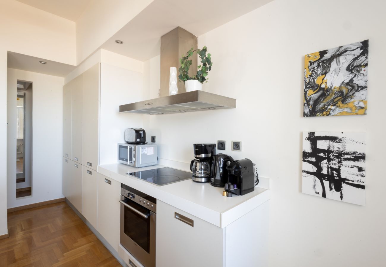 Apartment in Athens - 3 bdrm Luxury Apt Incredible Acropolis View 