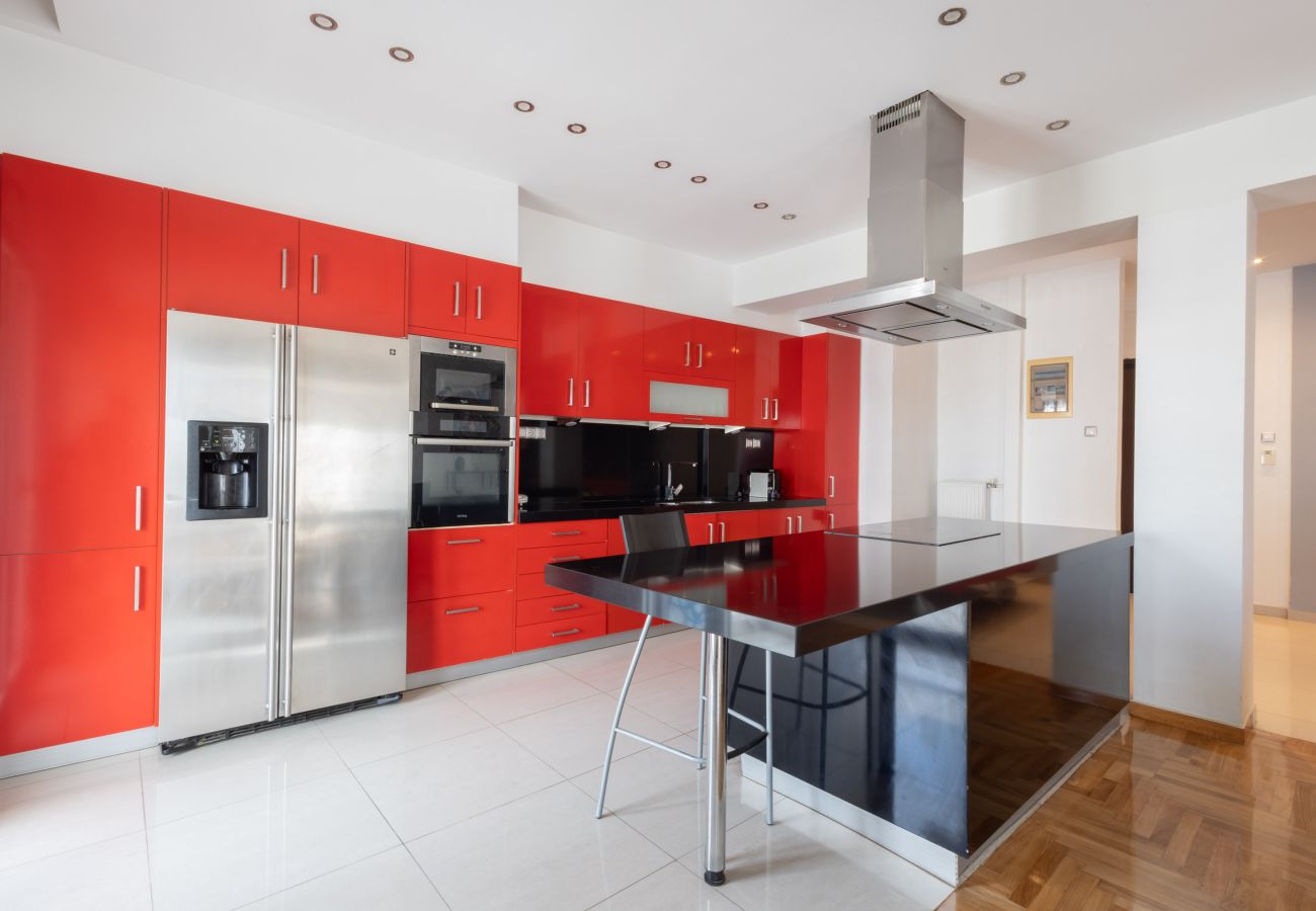 Apartment in Nea Smyrni - A Luxury & Comfortable 2bdrm Apt in Athens 