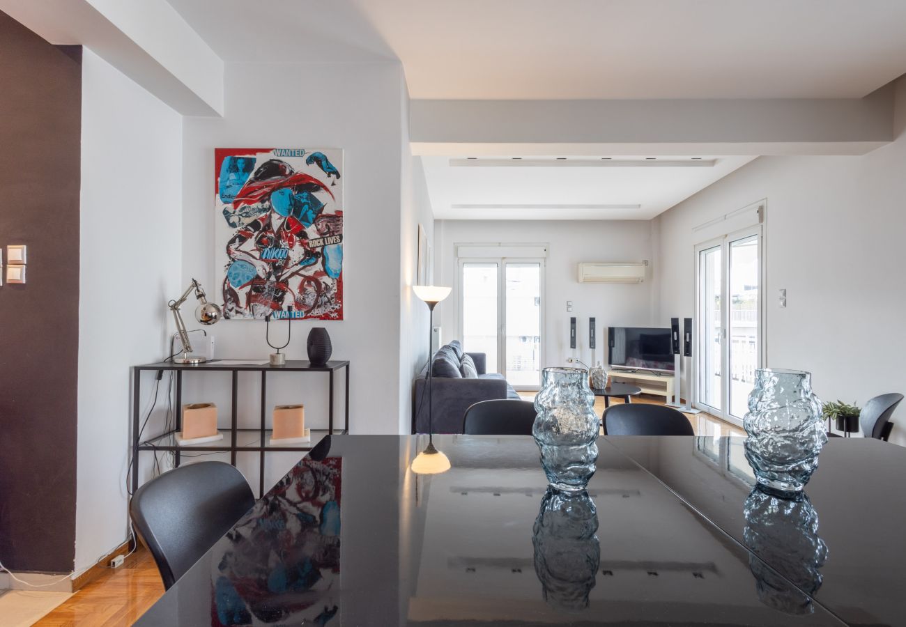 Apartment in Nea Smyrni - A Luxury & Comfortable 2bdrm Apt in Athens 