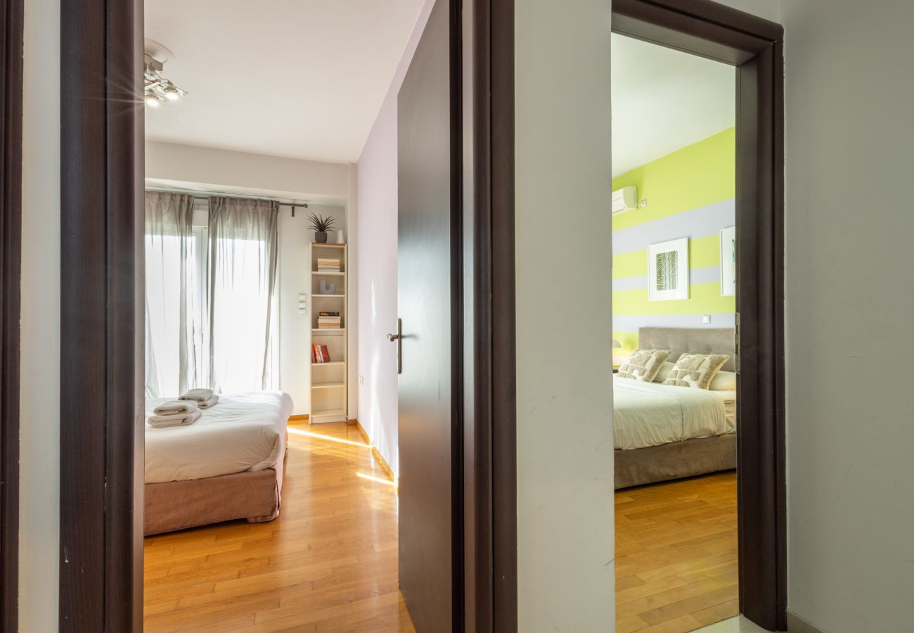 Apartment in Nea Smyrni - A Luxury & Comfortable 2bdrm Apt in Athens 