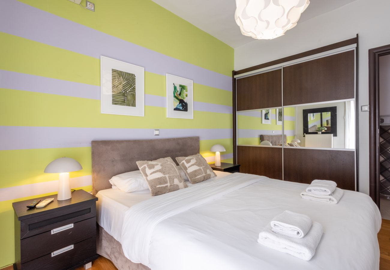 Apartment in Nea Smyrni - A Luxury & Comfortable 2bdrm Apt in Athens 