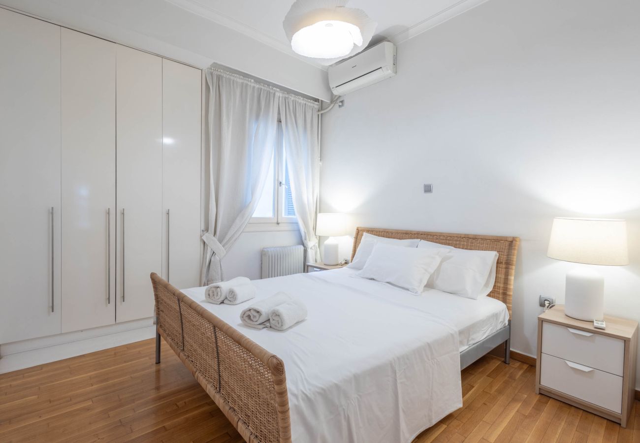 Apartment in Athens - A Cozy 2bdr Apt in Kolonaki of Athens 